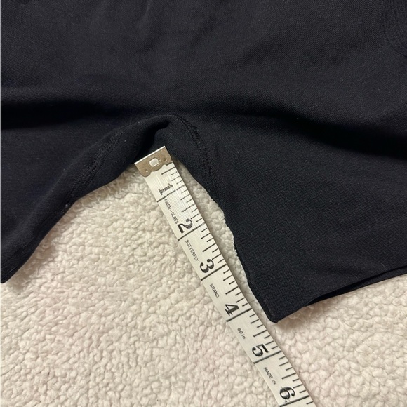 Shefit Seamless Scrunch Bootie High-Rise Bike Workout Shorts Black - Picture 12 of 16